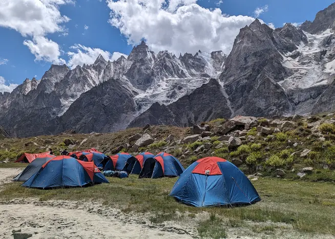Daltsampa-Camp Trekking-Expedition zum K2-Basecamp