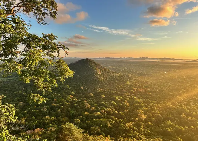 Sri Lanka – Zwischen Natur, Begegnungen und stilvollem Reisen Sri Lanka – Zwischen Natur, Begegnungen und stilvollem Reisen