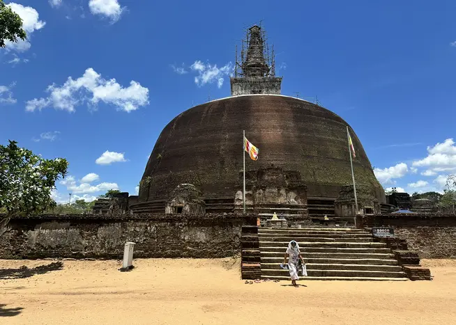Sri Lanka – Zwischen Natur, Begegnungen und stilvollem Reisen Sri Lanka – Zwischen Natur, Begegnungen und stilvollem Reisen
