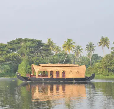 Im Hausboot auf den Backwaters von Kerala