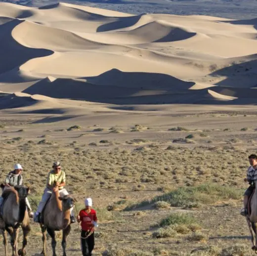 Mongolei - Jurtenleben in weiter Steppe