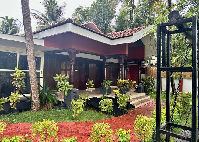 Sree Chithra AyurHome**, Kerala Sree Chithra AyurHome**, Kerala