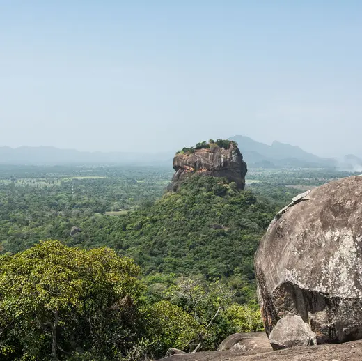 >< Kleingruppe Sri Lanka