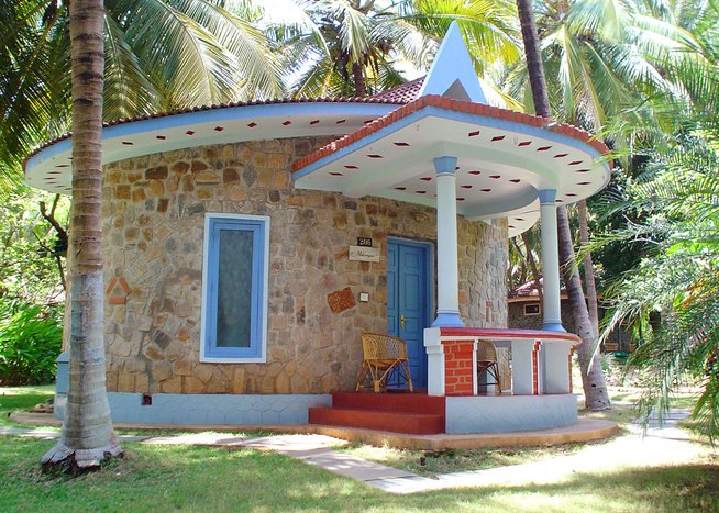 Kairali Ayurvedic Healing Village***, Kerala