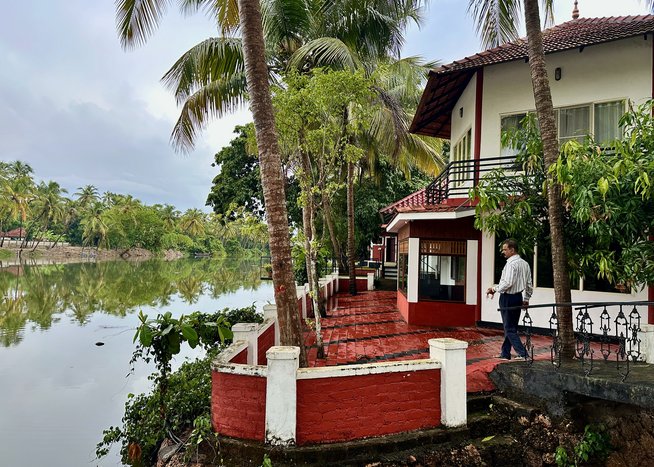 Sree Chithra AyurHome**, Kerala Sree Chithra AyurHome**, Kerala